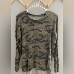 American Eagle Soft and Sexy Plush Small Sweater